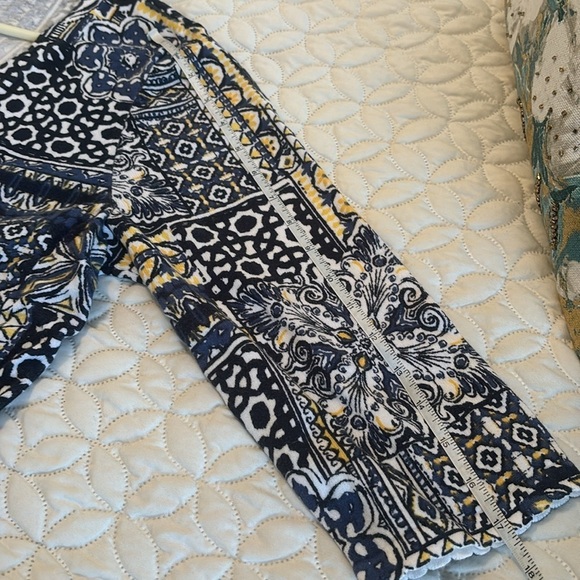 Christopher & Banks 1-button closure 3/4 sleeve Sweater Size Large - Picture 7 of 9